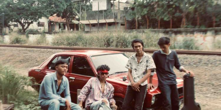 Atsmosphere Rilis Album “Oposisi”, Kumpulan Keresahan Anak Tongkrongan di Cibinong