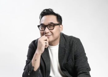 Tidak Semua Lagu Adhitia Sofyan Lahir dari Patah Hati. Ada Juga yang Gara-Gara Kerupuk